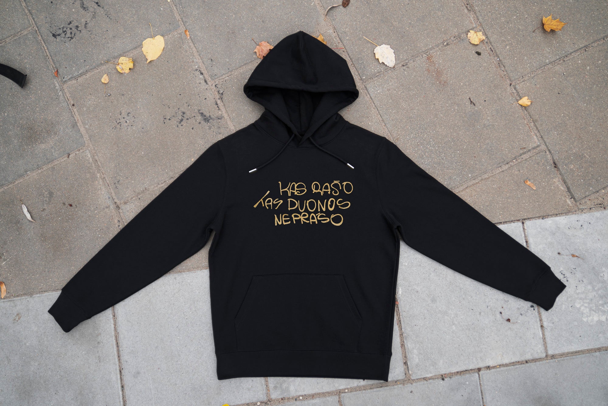 Kas rašo • džempas