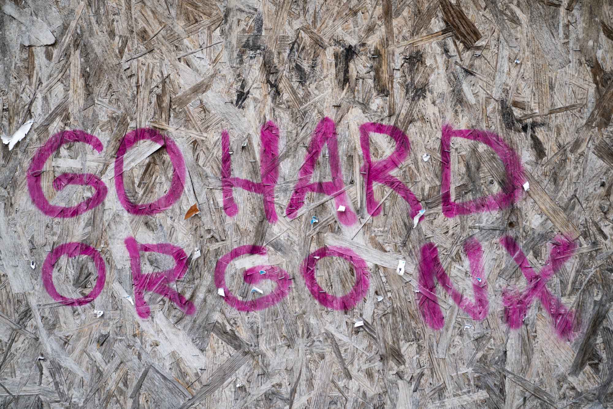 GO HARD - originalas - NU IR KAS