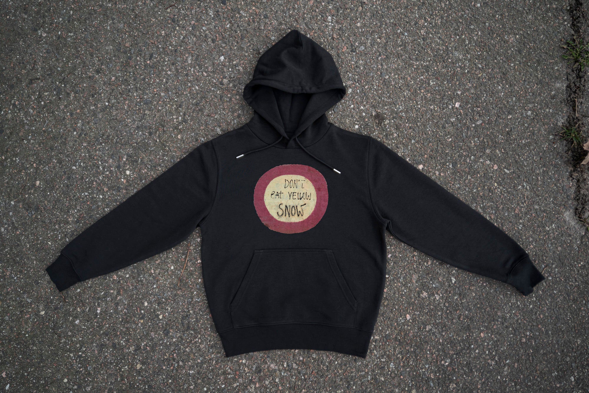 DON'T EAT YELLOW SNOW • džempas