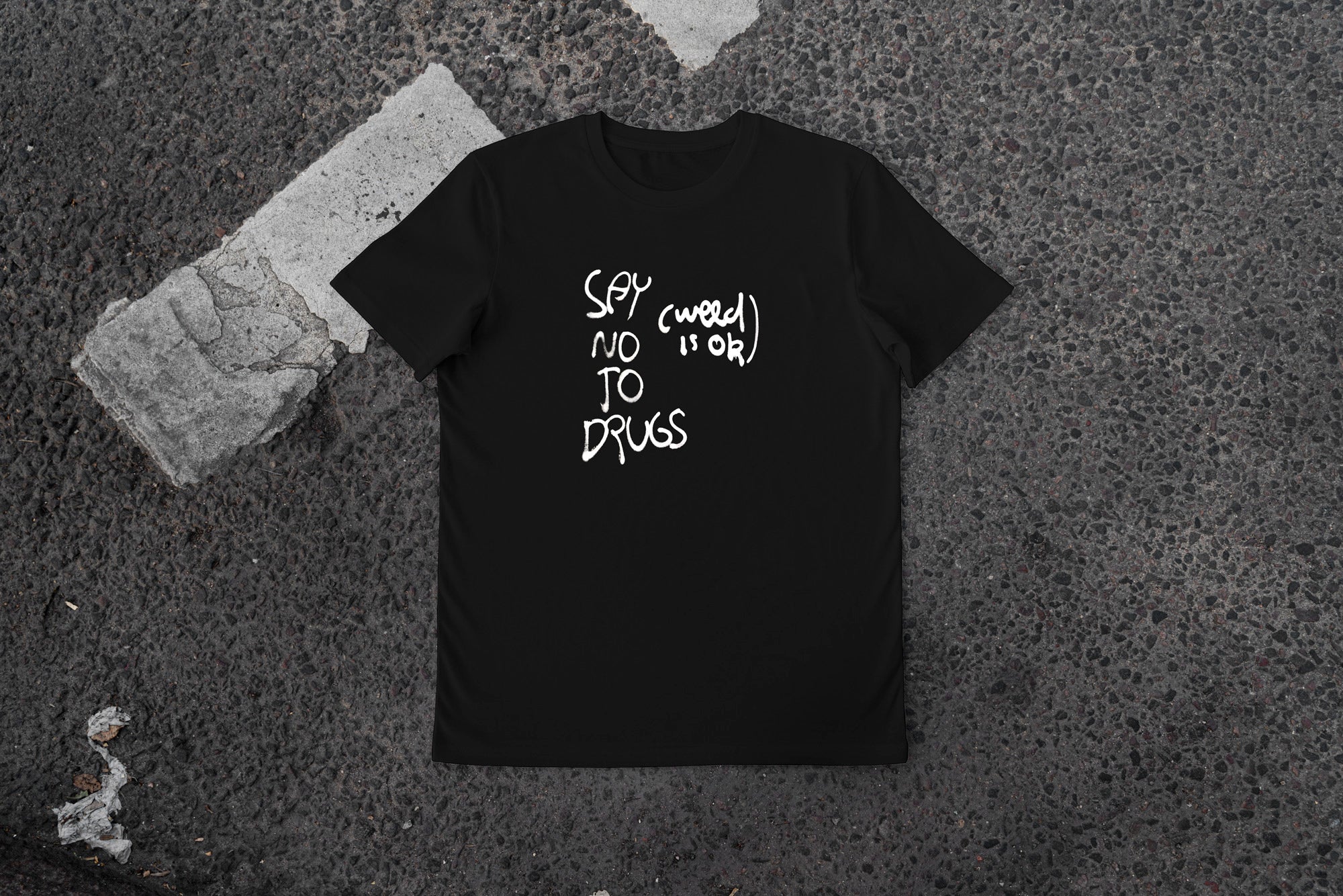 WEED IS OK • marškinėliai