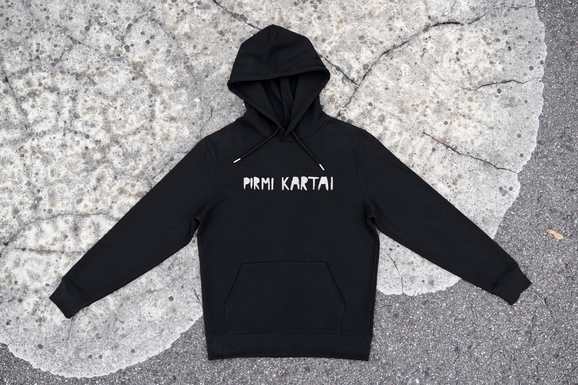 Pirmi kartai • džempas